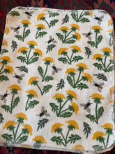 Load image into Gallery viewer, Paperless Towels