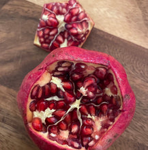 Load image into Gallery viewer, Queen of Hearts Elixir
