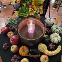 Load image into Gallery viewer, Queen of Hearts Elixir
